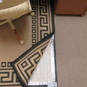 RugBuddy Speedheat 170w Under Rug Space Heater (4′ 10″ x 2′ 10″)