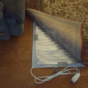 RugBuddy Speedheat 500 Under Rug Space Heater (7′ 9″ x 5′ 3″)