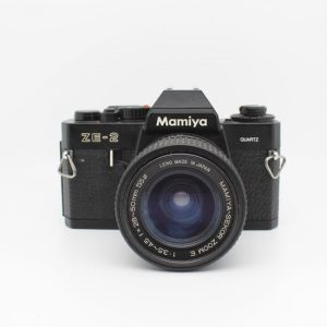 Mamiya ZE-2 Quartz + MAMIYA-SEKOR ZOOM E 3.5-4.5 28-50MM